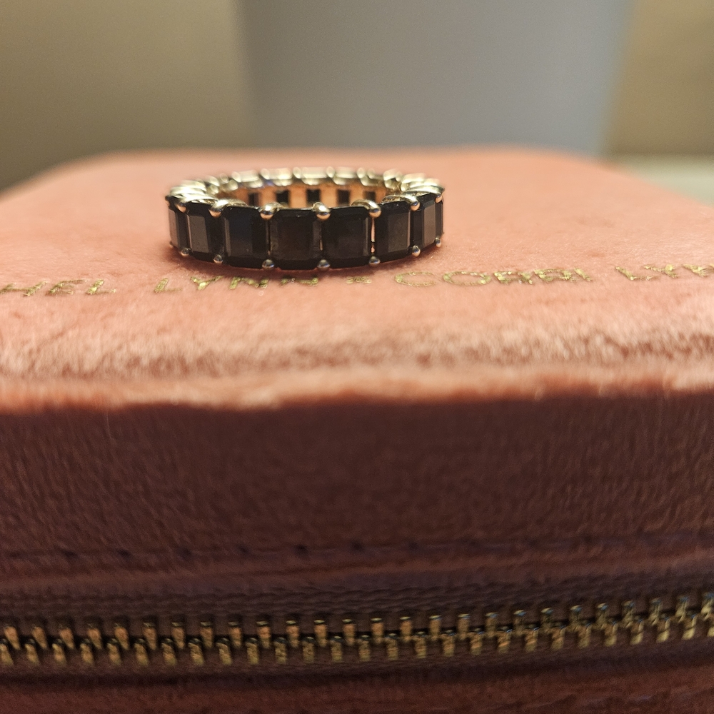 Elegant Black Onyx 14kt Gold Eternity Band Ring